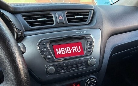 KIA Rio III рестайлинг, 2012 год, 800 000 рублей, 16 фотография