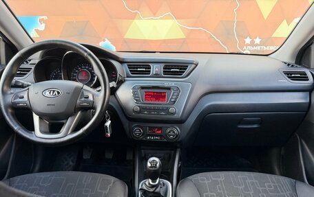 KIA Rio III рестайлинг, 2012 год, 800 000 рублей, 22 фотография