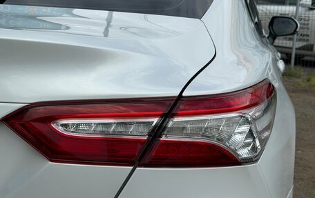Toyota Camry, 2021 год, 3 060 000 рублей, 13 фотография