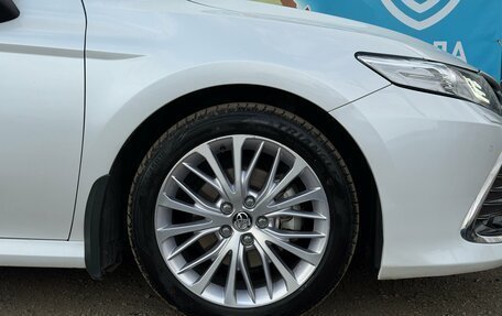 Toyota Camry, 2021 год, 3 060 000 рублей, 15 фотография