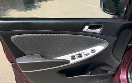 Hyundai Solaris II рестайлинг, 2011 год, 690 000 рублей, 14 фотография