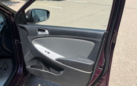 Hyundai Solaris II рестайлинг, 2011 год, 690 000 рублей, 18 фотография