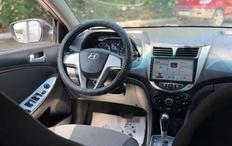 Hyundai Solaris II рестайлинг, 2011 год, 690 000 рублей, 20 фотография