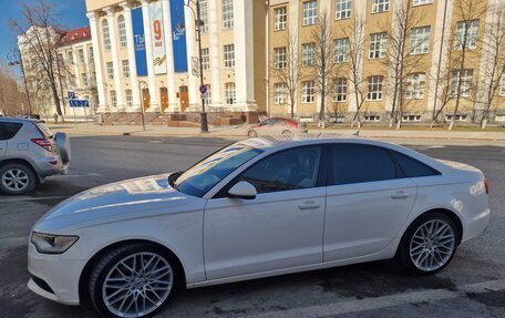 Audi A6, 2012 год, 1 000 000 рублей, 12 фотография