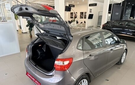 KIA Rio III рестайлинг, 2014 год, 995 000 рублей, 10 фотография