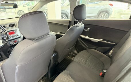 KIA Rio III рестайлинг, 2014 год, 995 000 рублей, 26 фотография