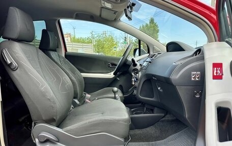 Toyota Yaris III рестайлинг, 2010 год, 570 000 рублей, 8 фотография