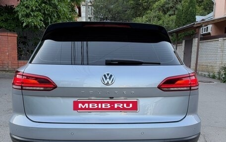 Volkswagen Touareg III, 2018 год, 3 600 000 рублей, 6 фотография