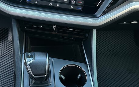 Volkswagen Touareg III, 2018 год, 3 600 000 рублей, 20 фотография