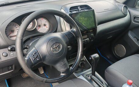Toyota RAV4, 2005 год, 850 000 рублей, 16 фотография