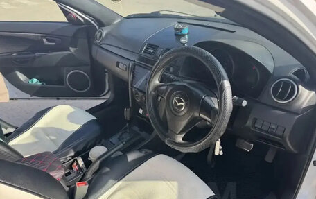 Mazda Axela, 2005 год, 490 000 рублей, 5 фотография
