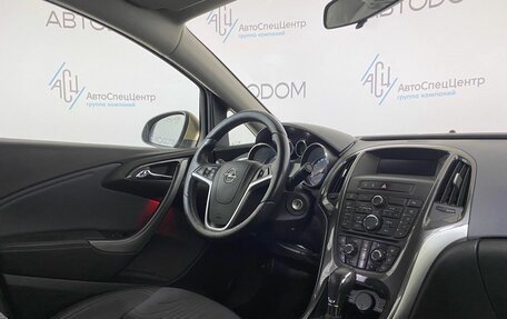 Opel Astra J, 2013 год, 929 000 рублей, 10 фотография