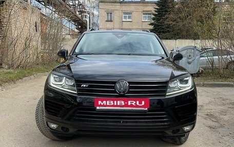 Volkswagen Touareg III, 2018 год, 3 600 000 рублей, 2 фотография