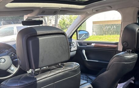 Volkswagen Touareg III, 2018 год, 3 600 000 рублей, 7 фотография