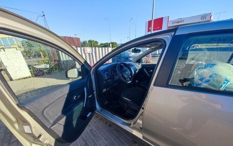 Renault Logan II, 2017 год, 7 фотография
