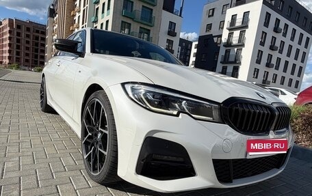 BMW 3 серия, 2020 год, 3 100 000 рублей, 1 фотография