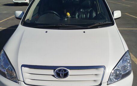 Toyota Ipsum II, 2001 год, 850 000 рублей, 1 фотография