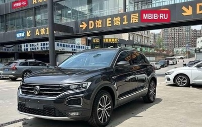 Volkswagen T-Roc I, 2022 год, 1 400 000 рублей, 1 фотография