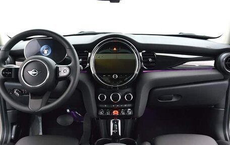 MINI Hatch, 2023 год, 2 300 444 рублей, 8 фотография