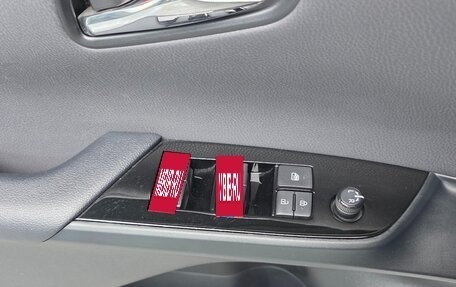 Toyota Prius IV XW50, 2022 год, 2 875 666 рублей, 7 фотография