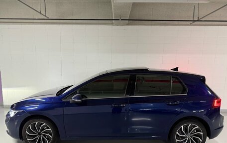Volkswagen Golf VIII, 2022 год, 2 044 666 рублей, 3 фотография