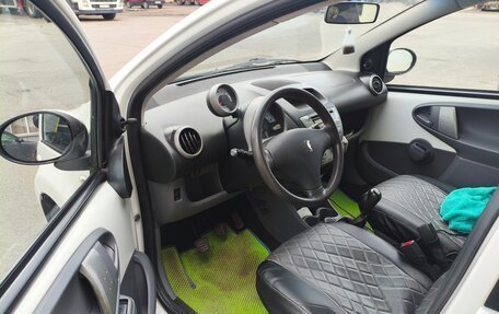 Peugeot 107 I рестайлинг, 2011 год, 380 000 рублей, 8 фотография