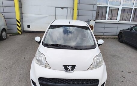 Peugeot 107 I рестайлинг, 2011 год, 380 000 рублей, 10 фотография