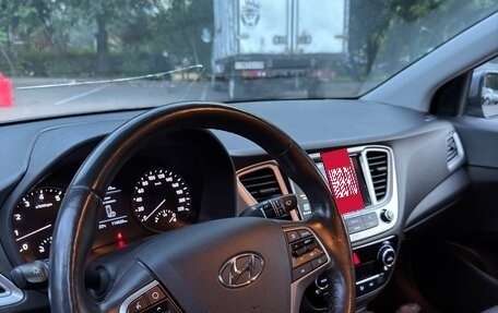 Hyundai Solaris II рестайлинг, 2019 год, 1 400 000 рублей, 12 фотография