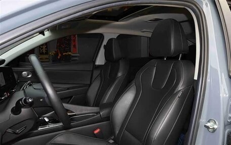 Hyundai Elantra, 2022 год, 1 258 312 рублей, 21 фотография