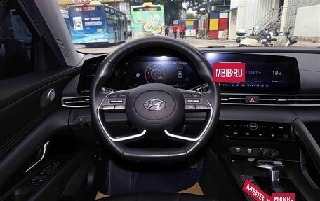 Hyundai Elantra, 2022 год, 1 258 312 рублей, 23 фотография