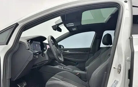 Volkswagen Golf VIII, 2023 год, 2 325 666 рублей, 8 фотография