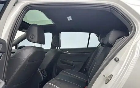 Volkswagen Golf VIII, 2023 год, 2 325 666 рублей, 15 фотография