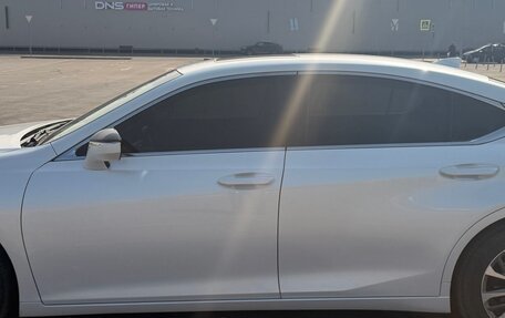 Lexus ES VII, 2022 год, 5 000 000 рублей, 3 фотография