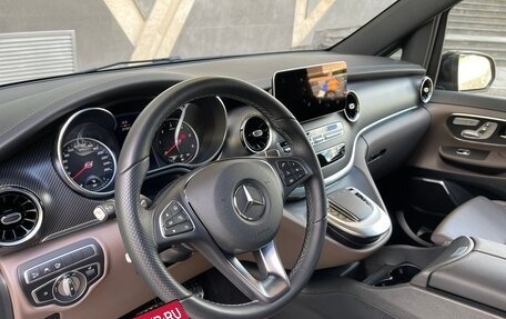 Mercedes-Benz V-Класс, 2023 год, 9 270 000 рублей, 9 фотография