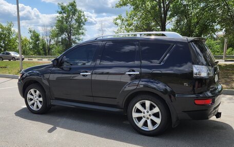 Mitsubishi Outlander III рестайлинг 3, 2010 год, 1 150 000 рублей, 13 фотография