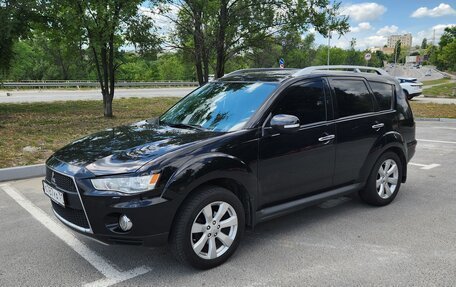 Mitsubishi Outlander III рестайлинг 3, 2010 год, 1 150 000 рублей, 9 фотография