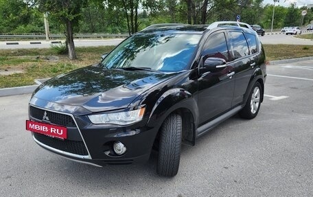 Mitsubishi Outlander III рестайлинг 3, 2010 год, 1 150 000 рублей, 4 фотография