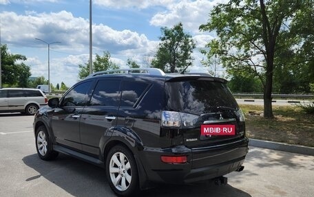 Mitsubishi Outlander III рестайлинг 3, 2010 год, 1 150 000 рублей, 12 фотография