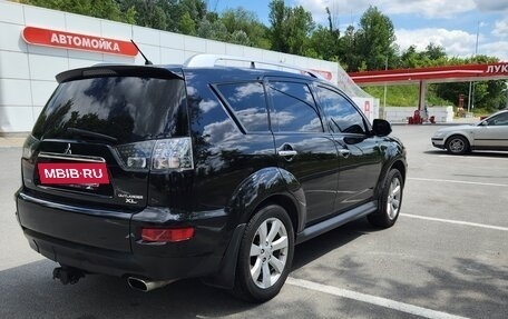 Mitsubishi Outlander III рестайлинг 3, 2010 год, 1 150 000 рублей, 10 фотография