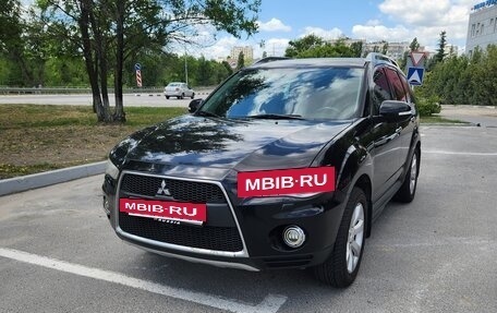 Mitsubishi Outlander III рестайлинг 3, 2010 год, 1 150 000 рублей, 15 фотография