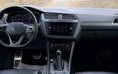 Volkswagen Tiguan II, 2020 год, 4 350 000 рублей, 7 фотография