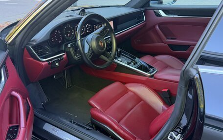 Porsche 911, 2019 год, 13 000 000 рублей, 4 фотография