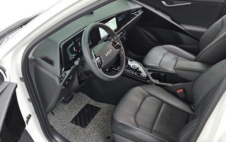 KIA Niro, 2023 год, 2 353 666 рублей, 8 фотография