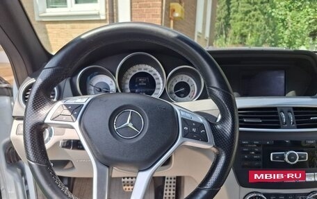 Mercedes-Benz C-Класс, 2012 год, 1 150 000 рублей, 11 фотография