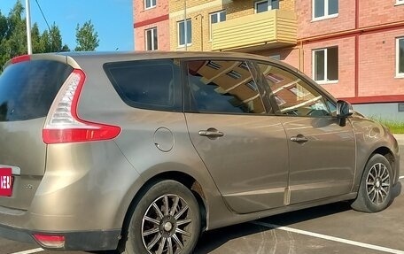 Renault Scenic III, 2010 год, 620 000 рублей, 5 фотография