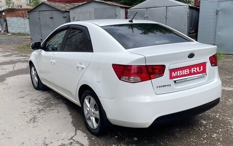 KIA Cerato III, 2011 год, 690 000 рублей, 4 фотография