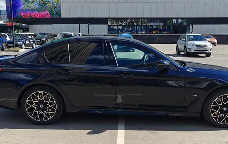BMW 5 серия, 2021 год, 6 100 000 рублей, 8 фотография