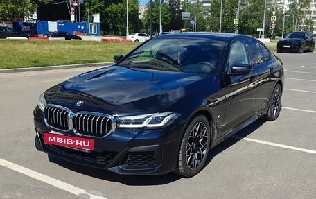 BMW 5 серия, 2021 год, 6 100 000 рублей, 4 фотография