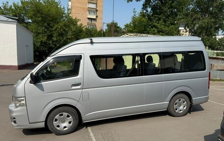 Toyota HiAce H200, 2013 год, 3 500 000 рублей, 10 фотография