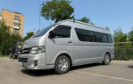 Toyota HiAce H200, 2013 год, 3 500 000 рублей, 8 фотография